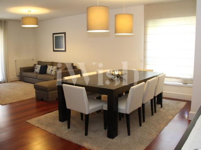 T3 renovado com varanda, garagem e arrumos em Ramalde, Porto 0m² Ramalde