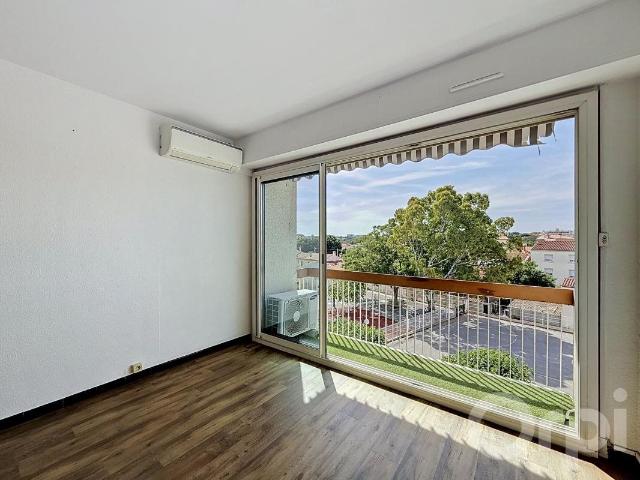 T3 rénové à 10 minutes du Castillet avec loggias, cave et pa. 69m² Perpignan