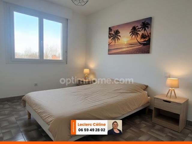 T3 rénové – Terrasse plein sud 22 m² – Parking privatif – Plage à 600 m