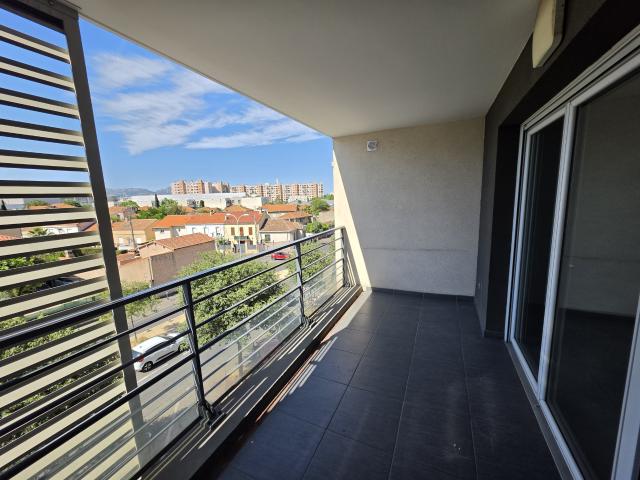 T3 récent 53 m2 | Loggia | Parking sécurisé | Vue dégagée | Expo Sud | Résidence récente