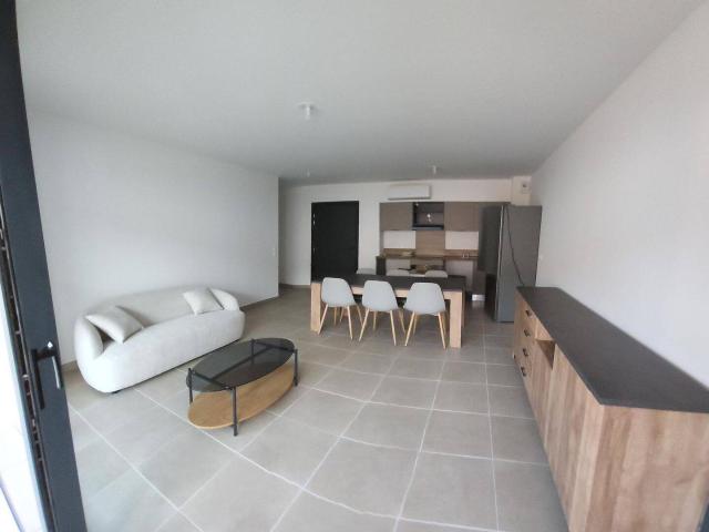 T3 RECENT MEUBLE AVEC GRANDE TERRASSE ET PARKING