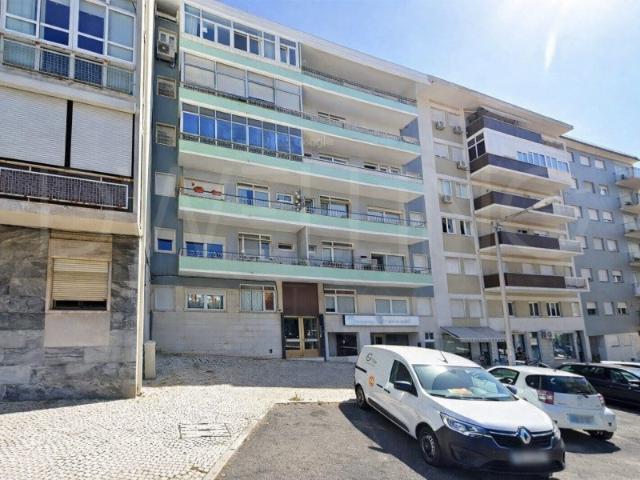 T3 Restelo Apartamento ARRENDADO