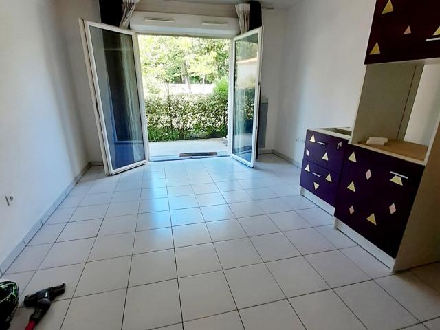 T3 REZ DE JARDIN PESSAC
