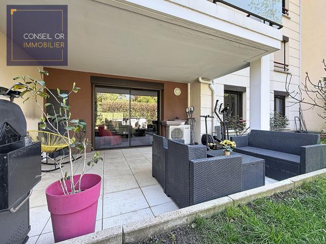 T3 Rez de jardin 68 m2 2 chambres jardin privatif 115 m2 Garage