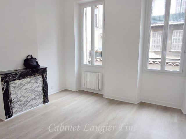 T3 rue Horace Bertin 13005