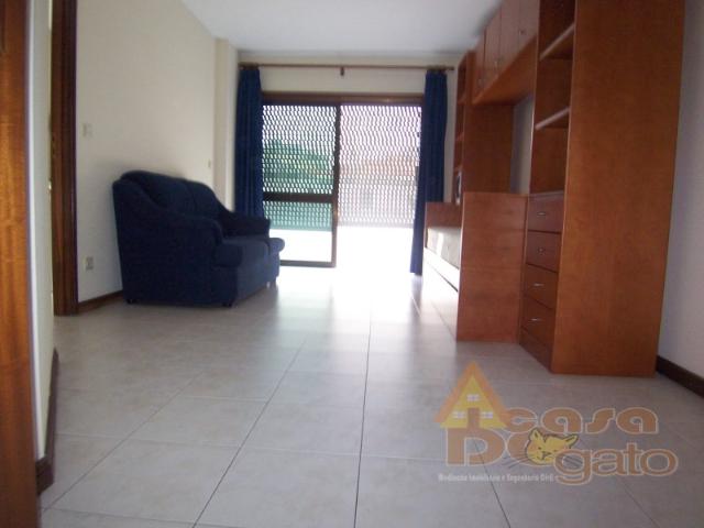 T0 com varanda junto ao jardim de Arca D'água