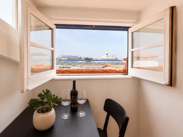 T0 Duplex | Alfama | Vista de Rio | Renovado e Mobilado