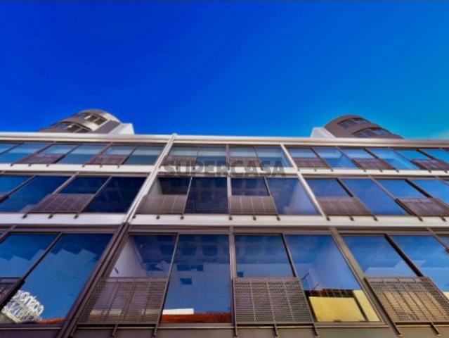 T0 Novo | 6.º Andar | Centro da Figueira da Foz | Prédio Recuperado | Garagem | Totalmente Equipado