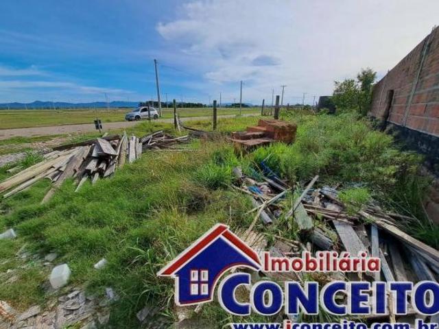 T118 Ótimo terreno localizado em região de moradores em Imbé