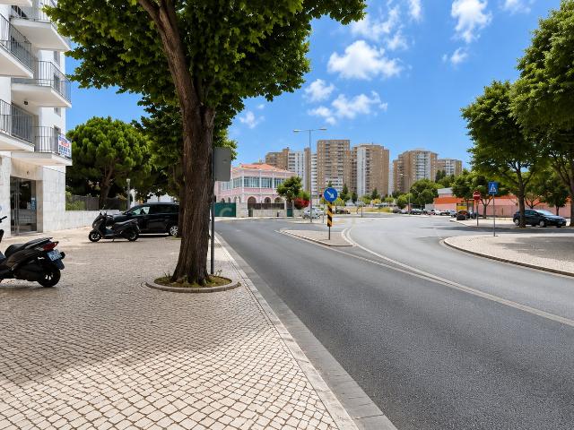 T1+1 com 86,98 m² a 220 m do Metro do Lumiar