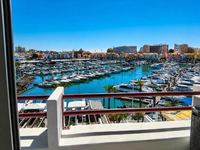 T1+1 de Luxo com Vista Marina e Mar 121m² Quarteira