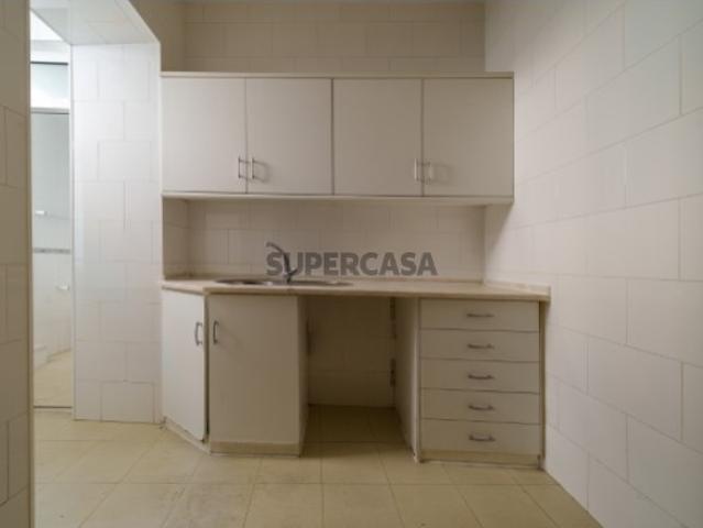 T1+1 em Alfama Rua das Escolas Gerais