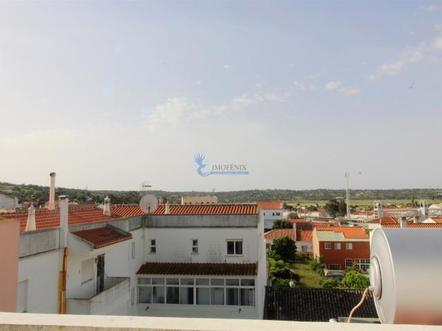 T1+1 localizado em zona central de Tunes 78m² Algoz e Tunes