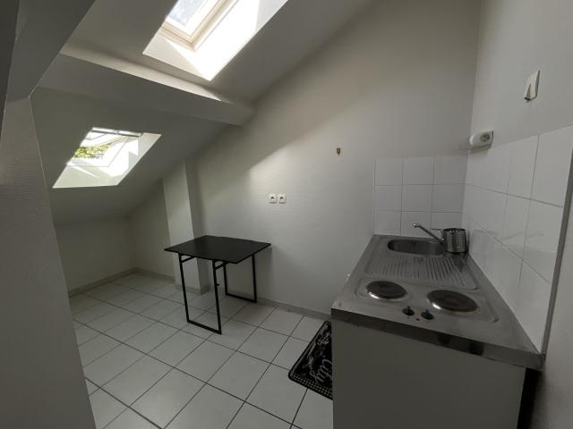 T1 24m2 NON MEUBLE LYON 9EME VAISE Lyon