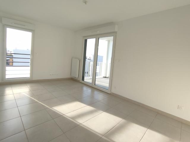 T1 TERRASE RECENT / PONT DE VIVAUX