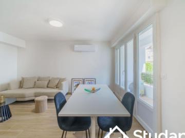 Appartement à louer à Marseille 2e Arrondissement - Balcon