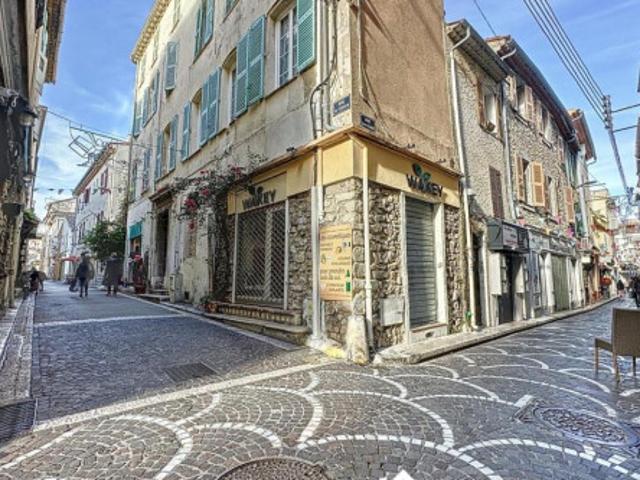 T1 à Antibes à louer Locagestion, expert en gestion locative