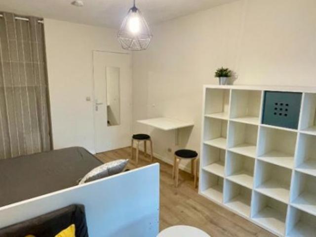 T1 à Lons à louer Locagestion, expert en gestion locative