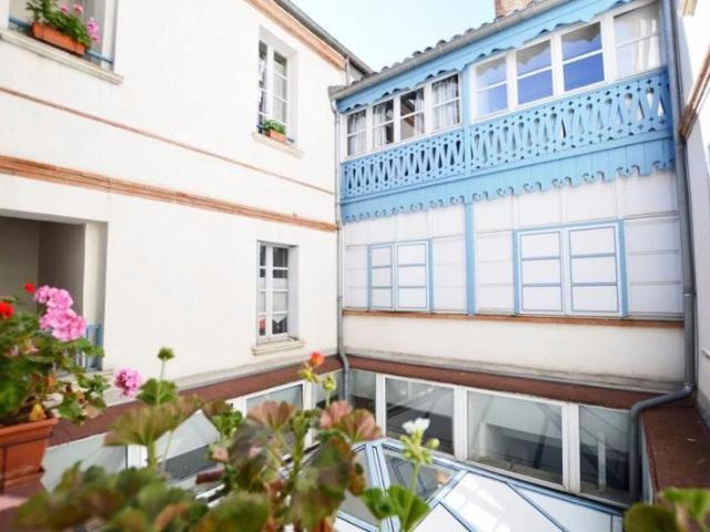 T1 Bis 22.1 m² Meublé Rue Rempart St Etienne
