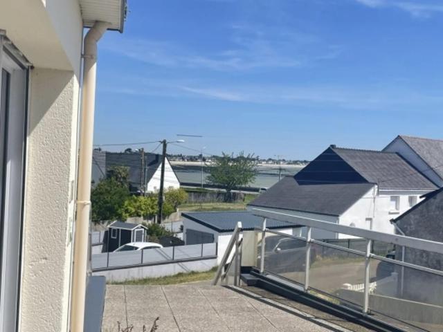 T1 bis 29,17 m² + Terrasse commune vue mer plage 100 m C