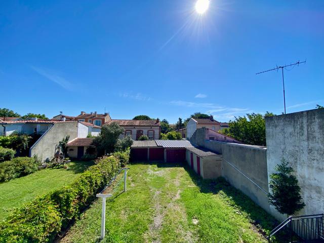 T1 bis 31.77 m2 + garage Côte Pavée