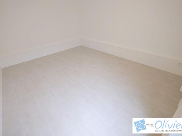 T1 Bis CHEVREUSE 2 pièce s 31.06 m2