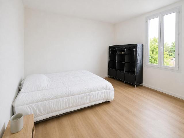 Agréable T1 bis lumineux libre de suite quartier st genes