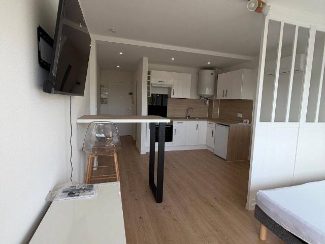 T1 bis neuf MEUBLE, CLIM,ASCENSEUR,BALCON, PARKING SOUTERRAIN