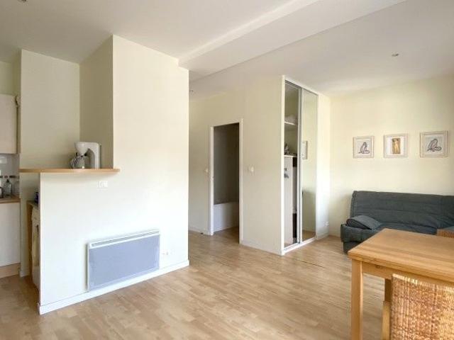 T1 Bretagne 630 € / mois C.C lot 3 Nantes 44000
