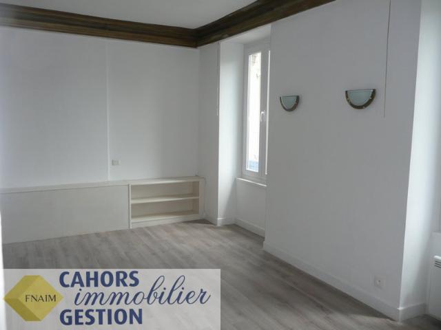 T1 CŒUR DE VILLE CAHORS