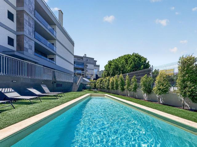 T1 com 2 Terraços, Piscina e Box | Villas do Choupal I – Sobralinho Alverca do Ribatejo