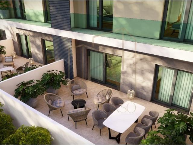 T1 com Garagem, Elevador e Terraço de 35 m2