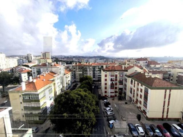 T1 com excelente localização na Amadora Reboleira | Excelente oportunidade