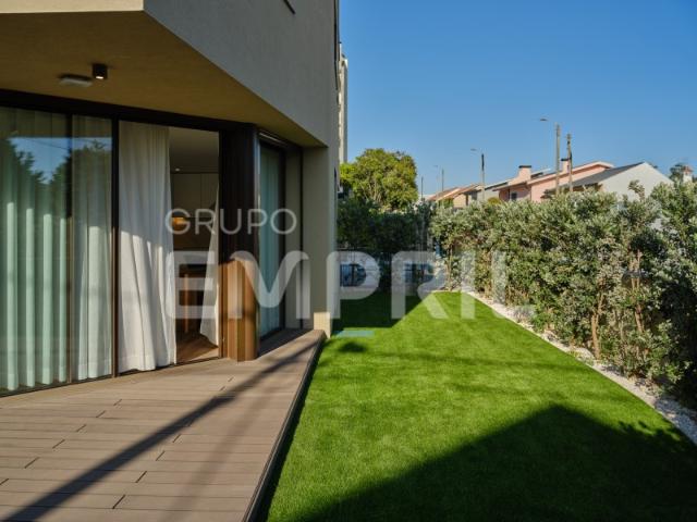 T1 Com Jardim Granja Living