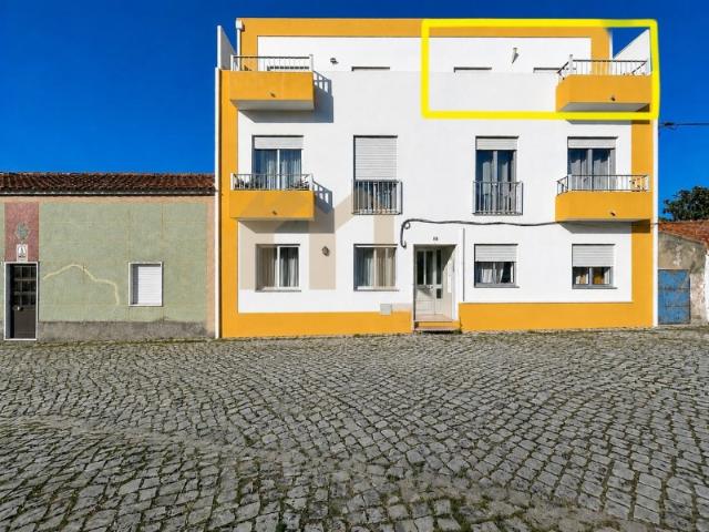 T1 com Sótão e Terraço nas Gaeiras | Óbidos