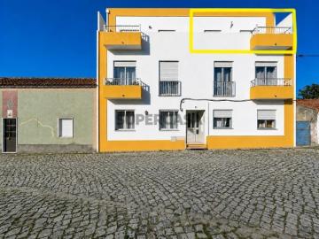 T1 com Sótão e Terraço nas Gaeiras | Óbidos