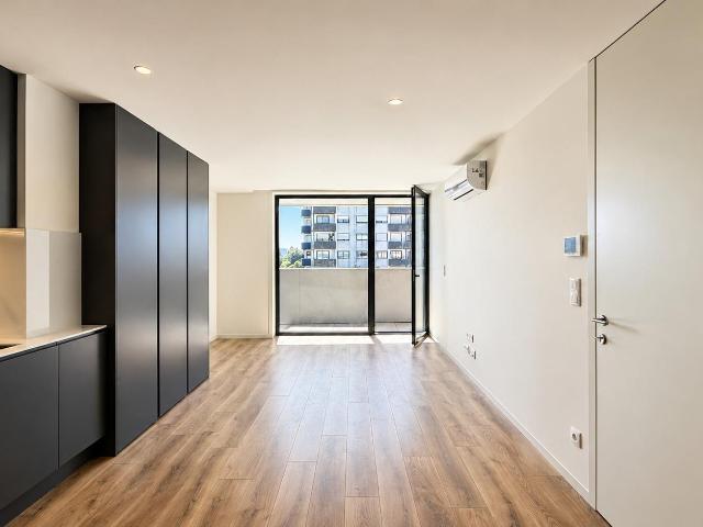 T1 com Piscina | Avenida Fernão Magalhães