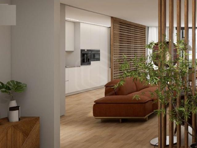 T1 com varanda de 4.2m2 e 1 Lugar de garagem