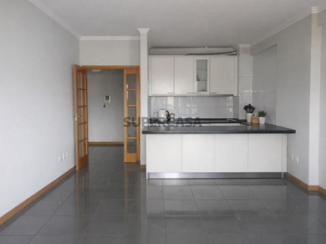 T1 com Varanda e Garagem no Centro de Braga