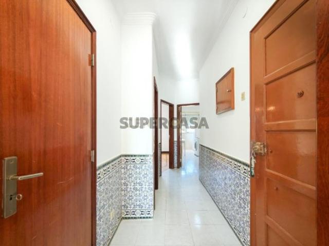 T1 com vista rio e sótão | 50 m² | Póvoa de Santa Iria