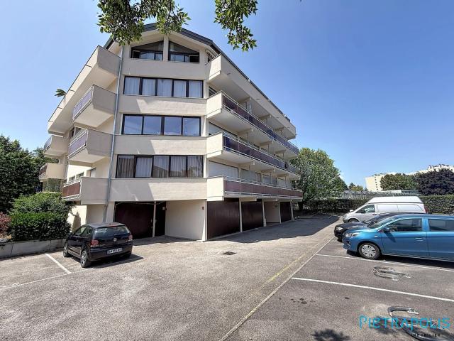 T1 de 26m2 avec balcon Gaillard 27m² Gaillard