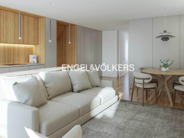 T1 Duplex com Terraço e Vista Desafogada para a Avenida da Liberdade