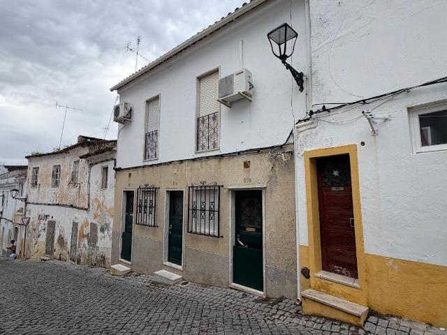 T1 Duplex renovado no centro histórico de Elvas