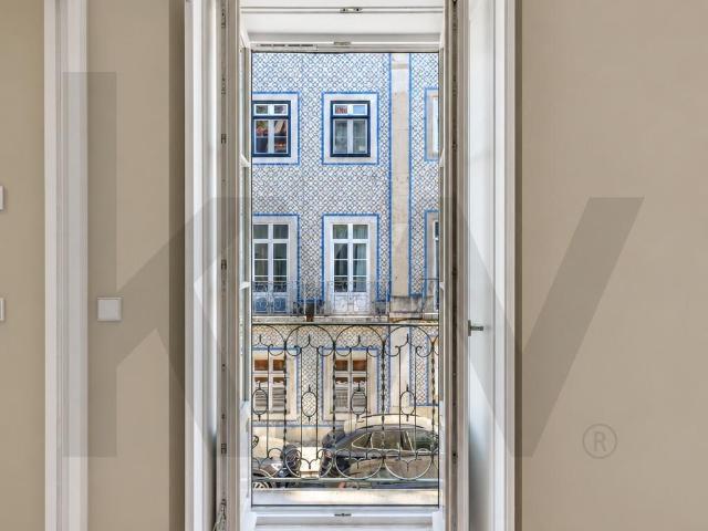 T1 Furnished in Lapa | 54 m² | Renovated Building |