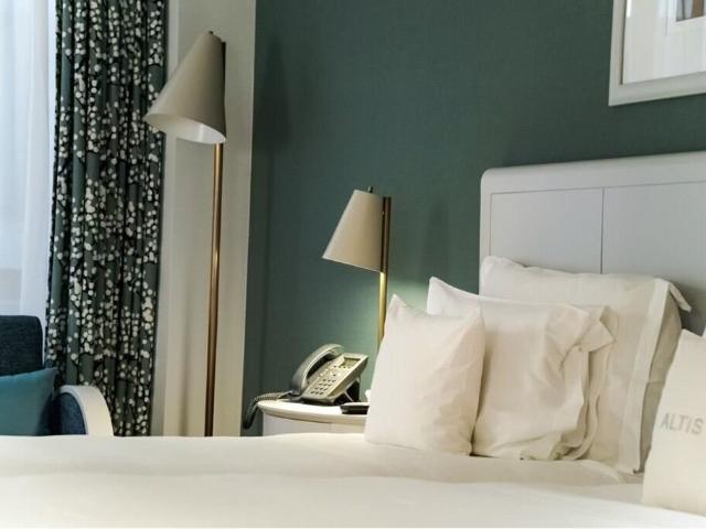 T1 Luxo 7º andar Rua Castilho, Altis Suites, junto Av Liberd. 60m² Santo António