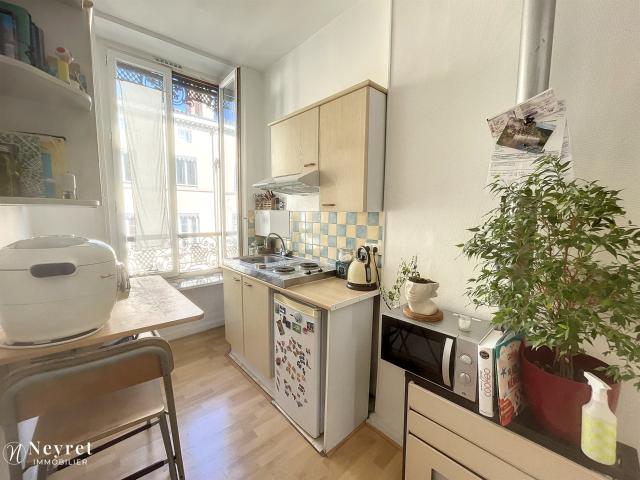 T1 Lyon 7 proche université Lyon 2 28m² Lyon 7ème