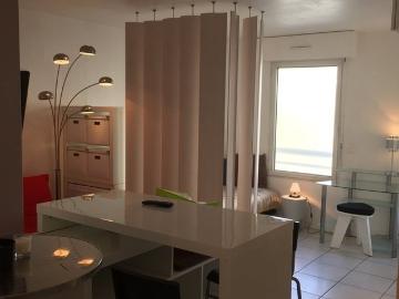 T1 Marseille 13008