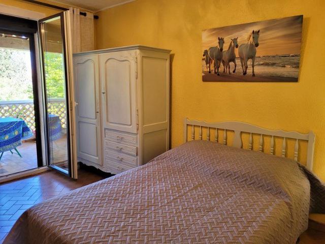 T1 Marseille 13009