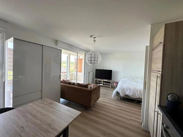 T1 MEUBLÉ 34 m2 avec terrasse