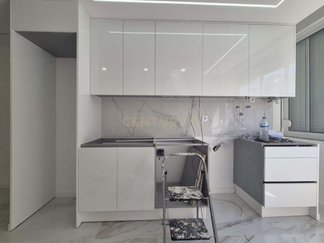 T1 na Reboleira – totalmente remodelado – a 700metros do Metro Reboleira